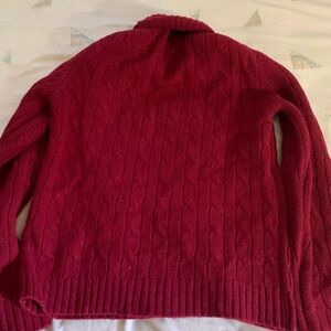 GAP Women's turtleneck Sweater - Deep Red. 100% lambs wool